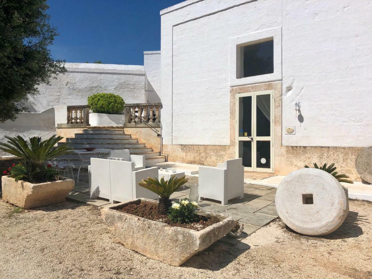 Masseria Rienzo Остуни Экстерьер фото